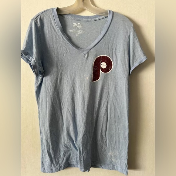 majestic threads Tops - Majestic threads Women’s Phillies Tee XXL (see Description)